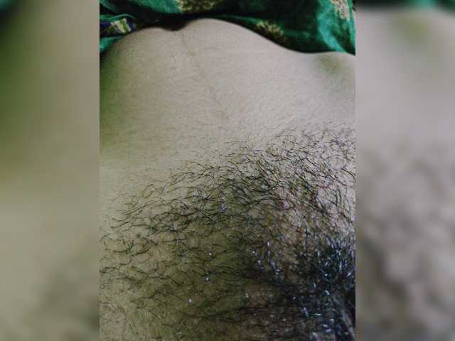 YourAadhya live cam on BongaCams
