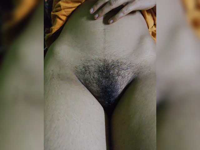 YourAadhya live cam on BongaCams