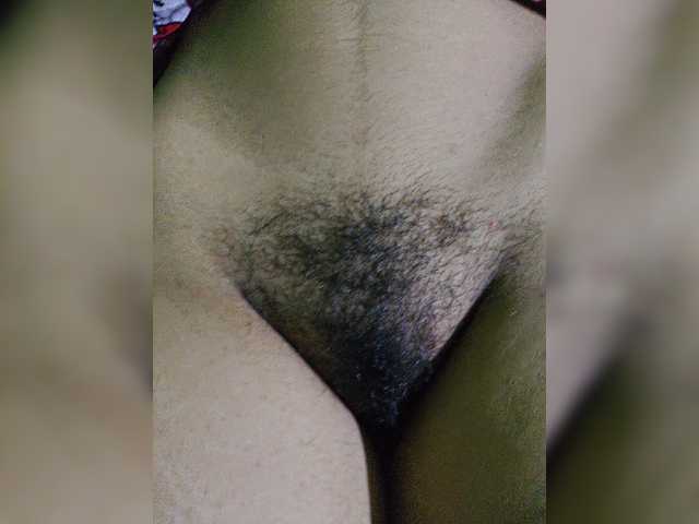 YourAadhya live cam on BongaCams