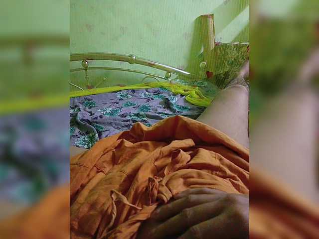 YourAadhya live cam on BongaCams