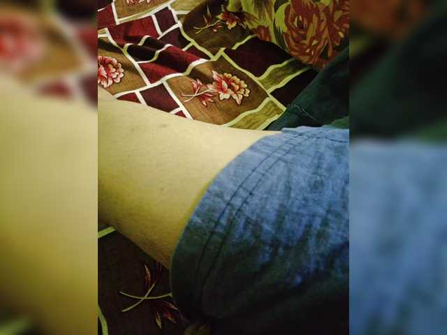 YourAadhya live cam on BongaCams