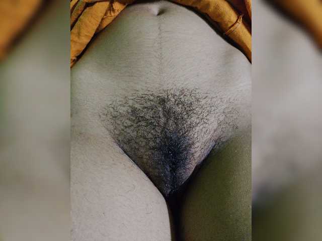 YourAadhya live cam on BongaCams