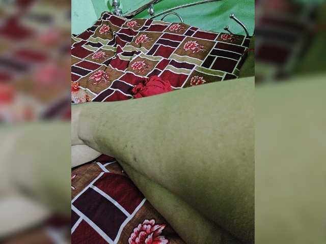 YourAadhya live cam on BongaCams