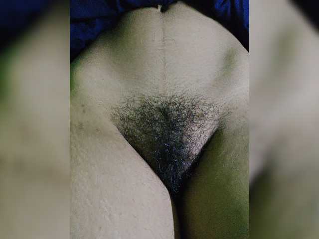 YourAadhya live cam on BongaCams