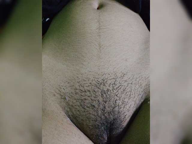 YourAadhya live cam on BongaCams