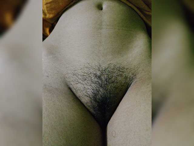 YourAadhya live cam on BongaCams