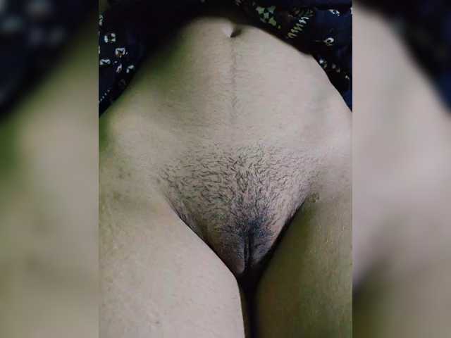 YourAadhya live cam on BongaCams