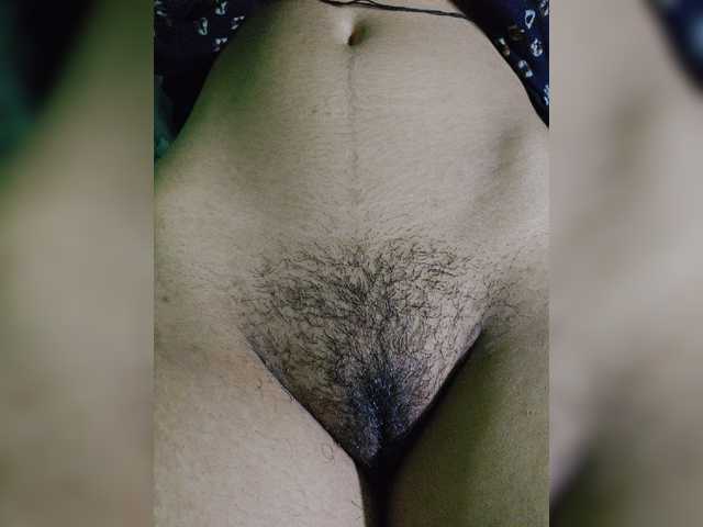 YourAadhya live cam on BongaCams