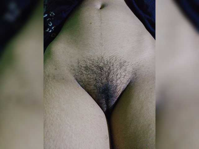 YourAadhya live cam on BongaCams