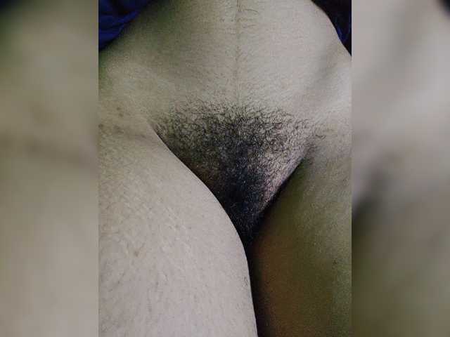 YourAadhya live cam on BongaCams