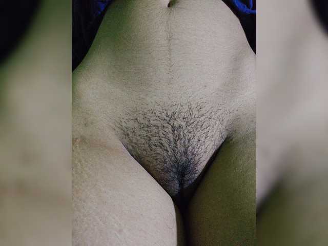 YourAadhya live cam on BongaCams
