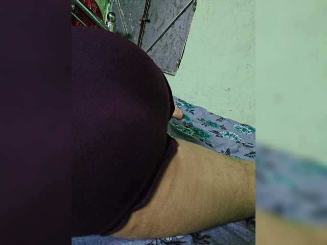 YourAadhya live cam on BongaCams