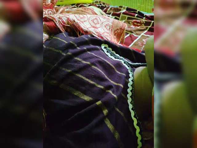 YourAadhya live cam on BongaCams