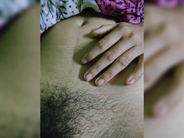 YourAadhya live cam on BongaCams