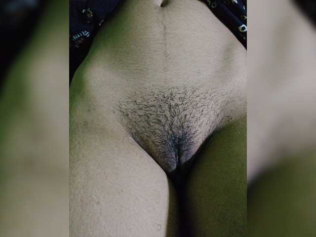 YourAadhya live cam on BongaCams