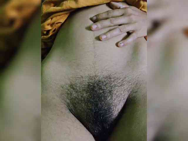 Aadhyababy webcam