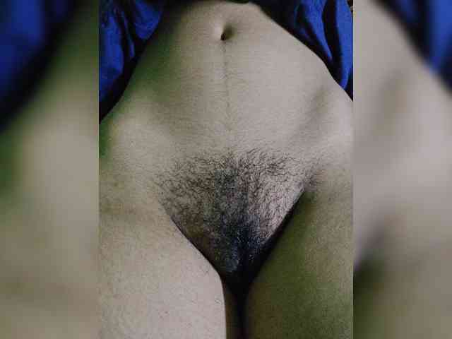 AadhyaLove webcam