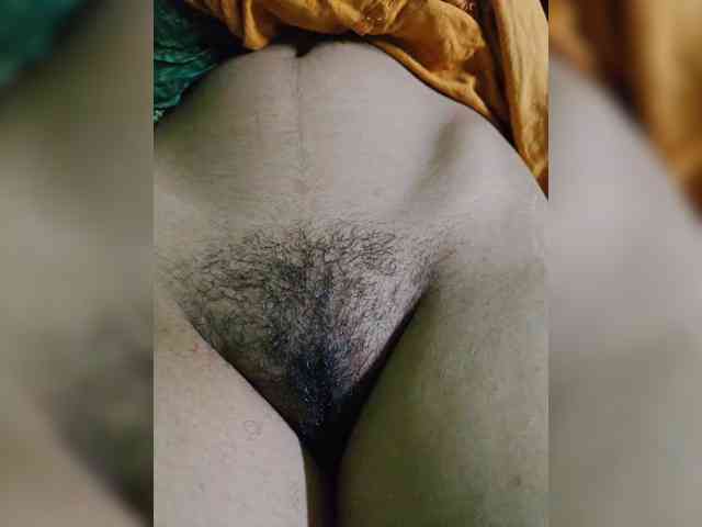 Aadhyalove's cam show statistics and live stream