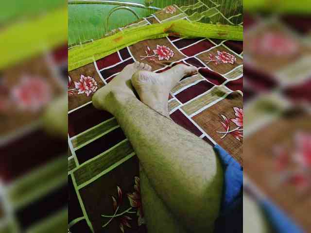 AadhyaLove webcam