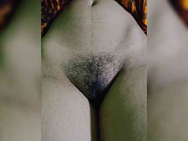 AadhyaLove webcam