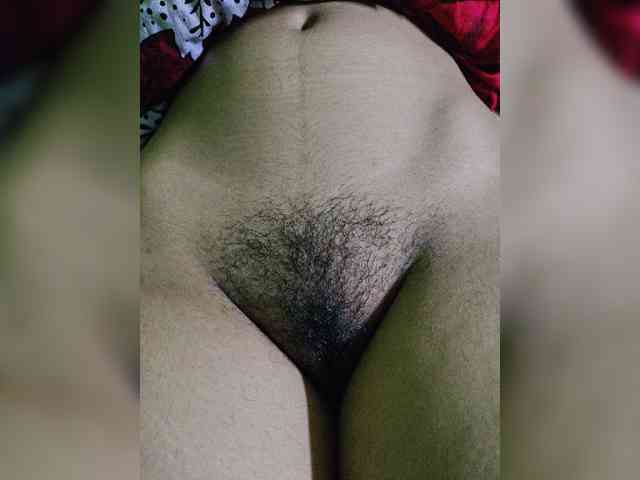 AadhyaLove webcam