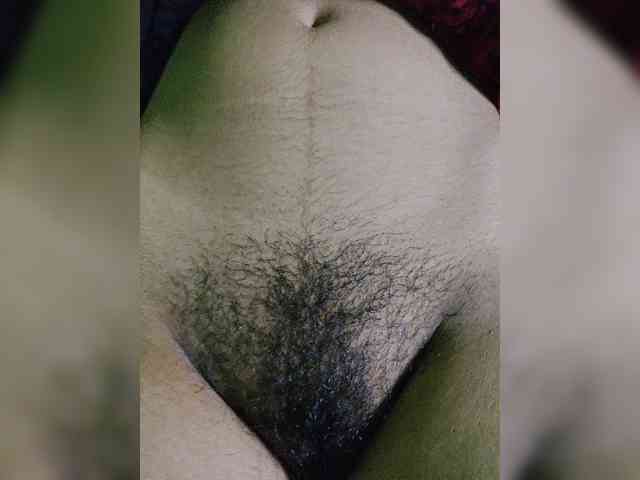 Aadhyababy webcam