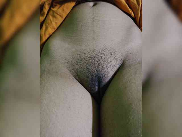 AadhyaLove webcam