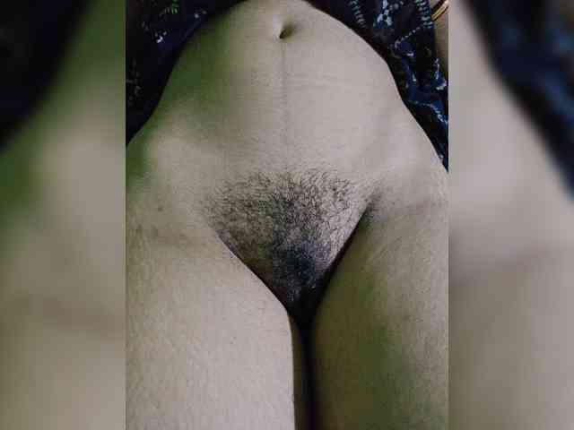 Aadhyalove's cam show statistics and live stream