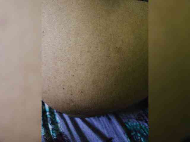 AadhyaLove webcam
