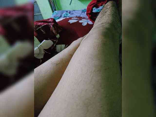 AadhyaLove webcam
