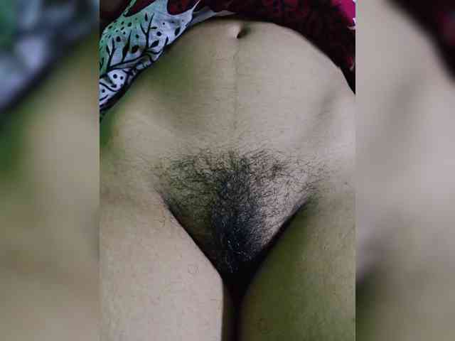 Aadhyababy webcam