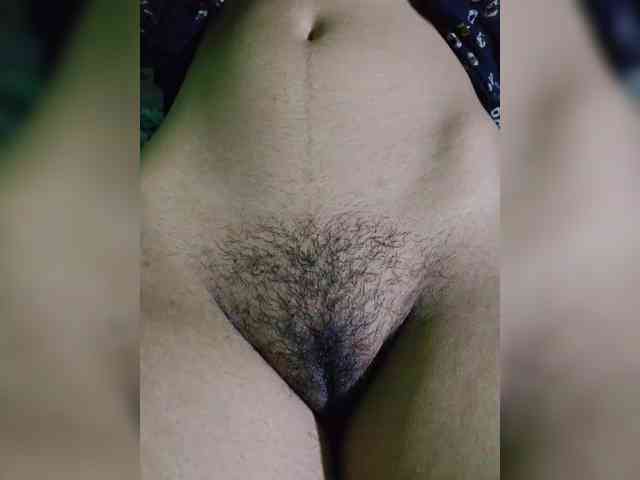AadhyaLove webcam