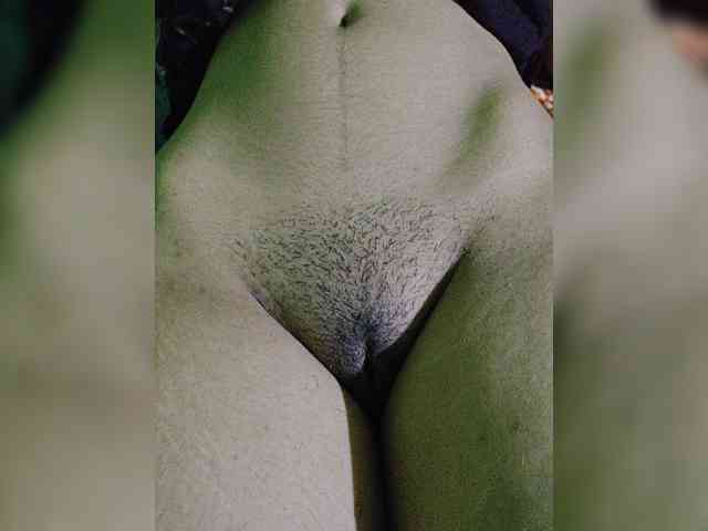 AadhyaLove webcam
