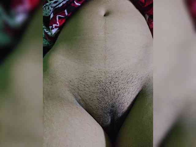Aadhyababy webcam