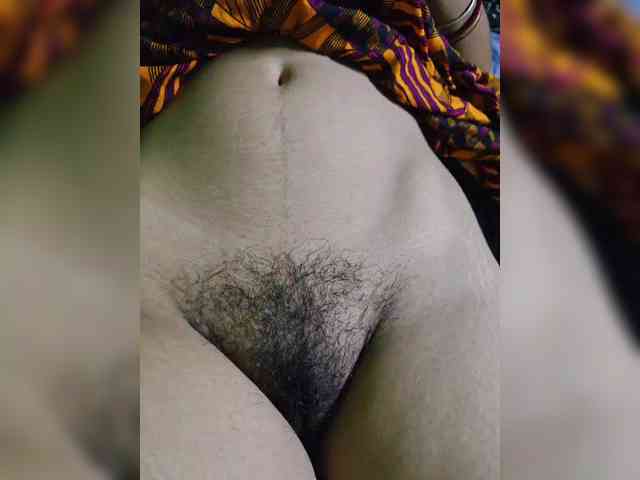 AadhyaLove webcam