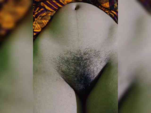 AadhyaLove webcam