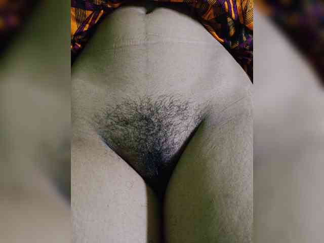 AadhyaLove webcam