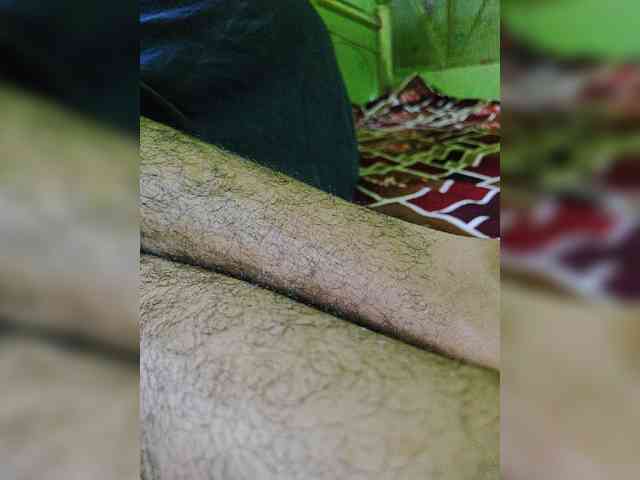 AadhyaLove webcam
