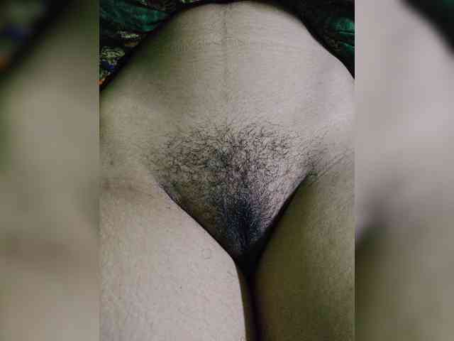 YourAadhya Live Webcam on BongaCams