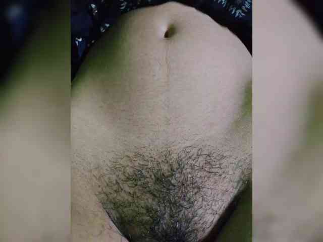 AadhyaLove webcam