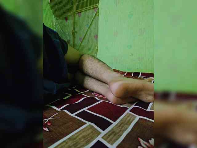 AadhyaLove webcam