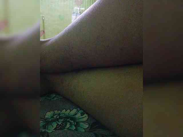 AadhyaLove webcam