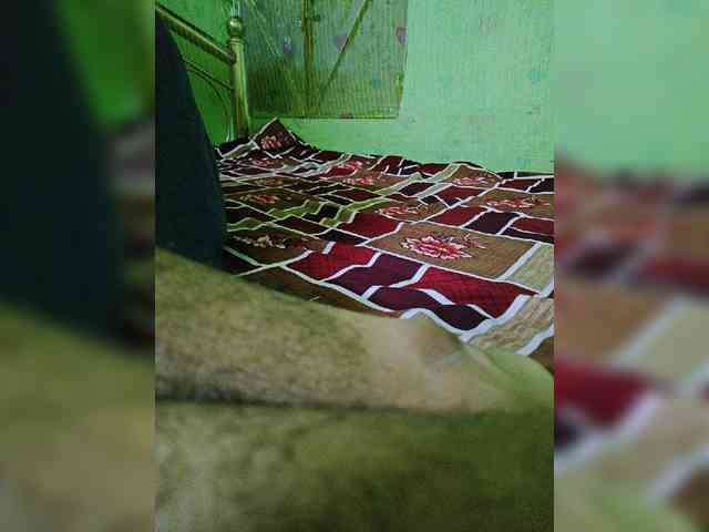 AadhyaLove webcam