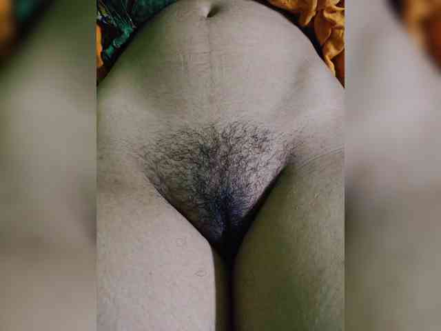 Aadhyalove's cam show statistics and live stream