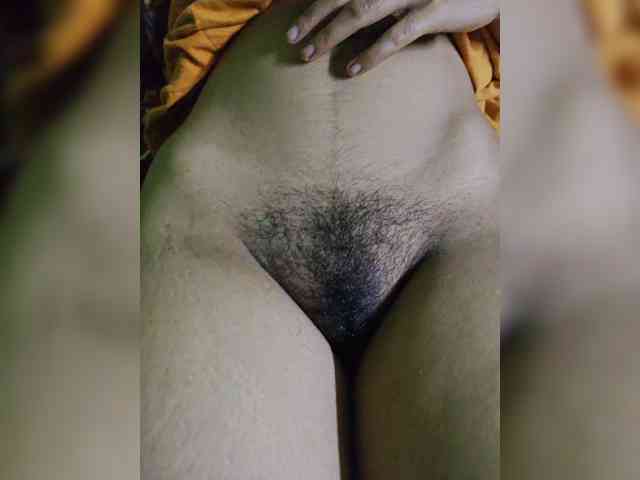 Aadhyababy webcam