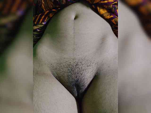 Aadhyababy webcam