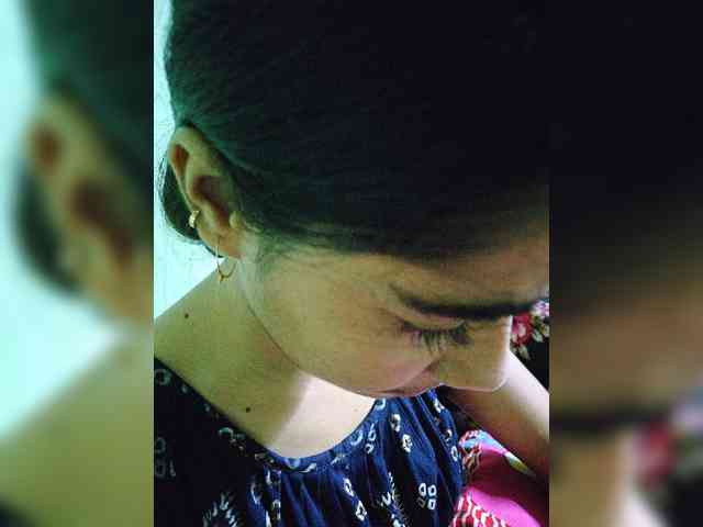 AadhyaLove webcam