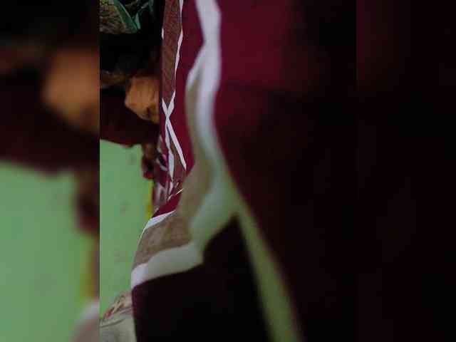 AadhyaLove webcam