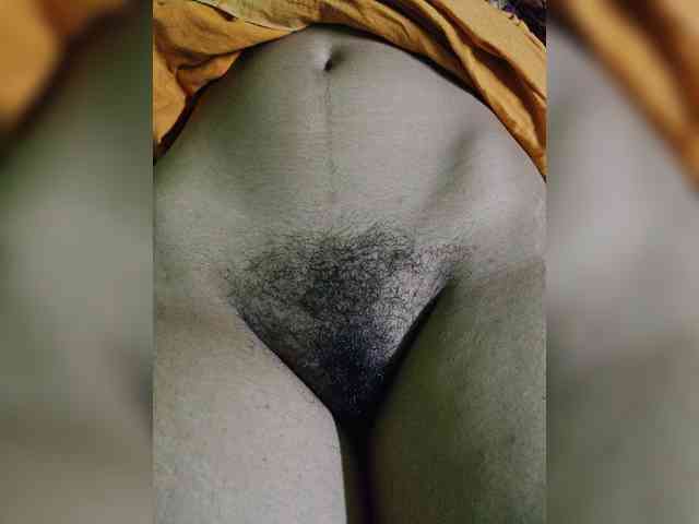 Aadhyababy webcam