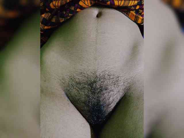 AadhyaLove webcam